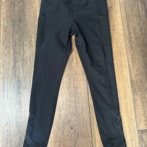 Mondetta Black High-Waist Active Leggings w/ Pockets & Mesh Panels